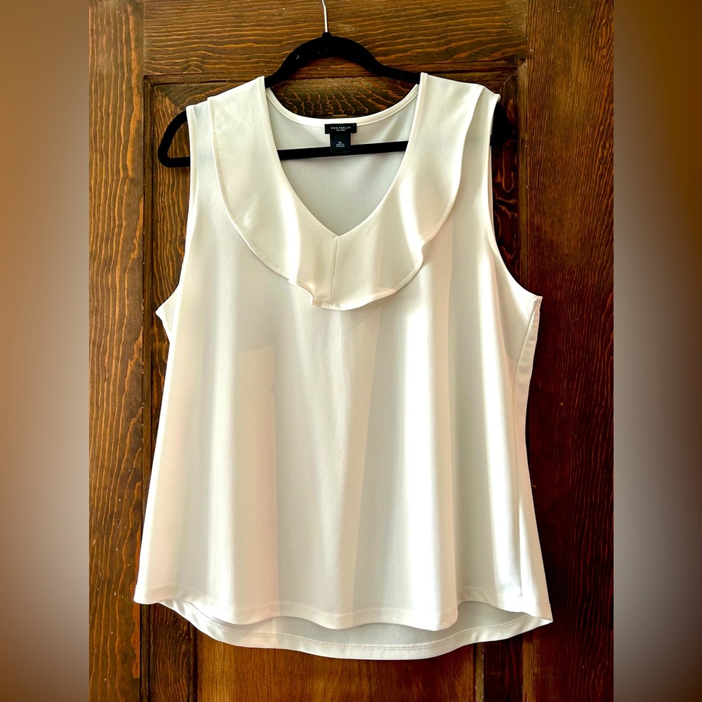 Anne Taylor Sleeveless Top